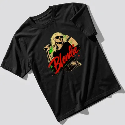 Vintage graphic tee featuring Debbie Harry with the text 'Blondie' in bold font